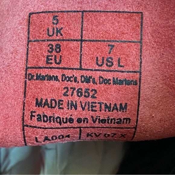 Dr. Martens 1460 Smooth Leather Leopard Print Combat Boots Size 7 Women - Picture 13 of 14